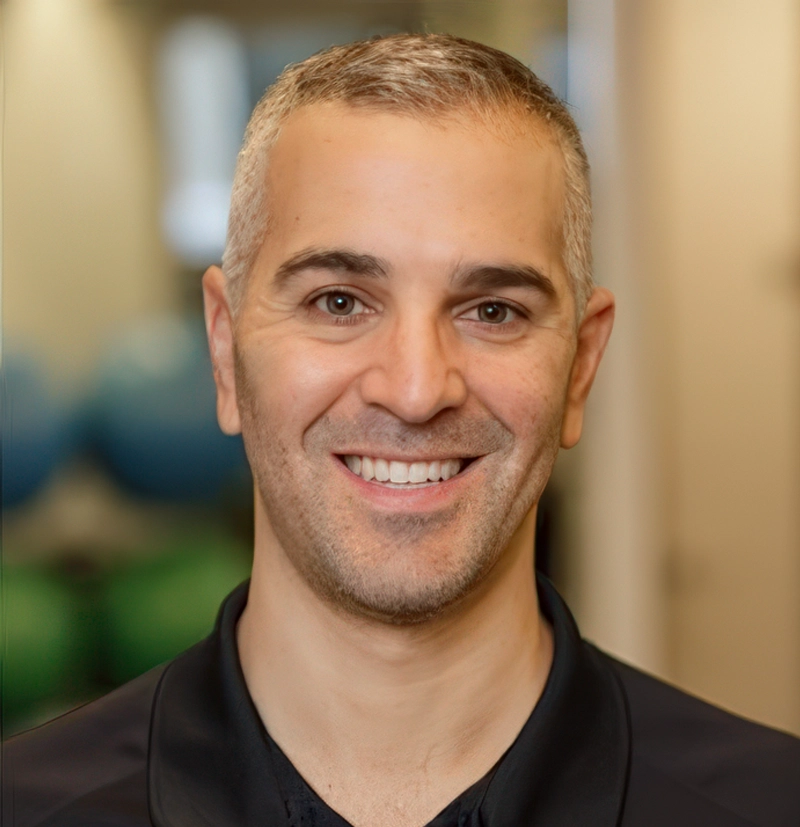 Dr. Saul Zion, orthopedic physical therapist at Zion Physical Therapy in Westport Connecticut specializing in injury recovery.